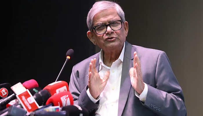আলোচনার মধ্যে রাজপথে কর্মসূচি গণতন্ত্রের জন্য শুভ নয়-মির্জা ফখরুল