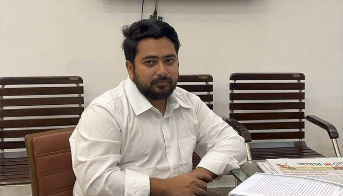 দল হিসেবে আওয়ামী লীগকে বিচারের আওতায় আনা উচিত - নাহিদ ইসলাম