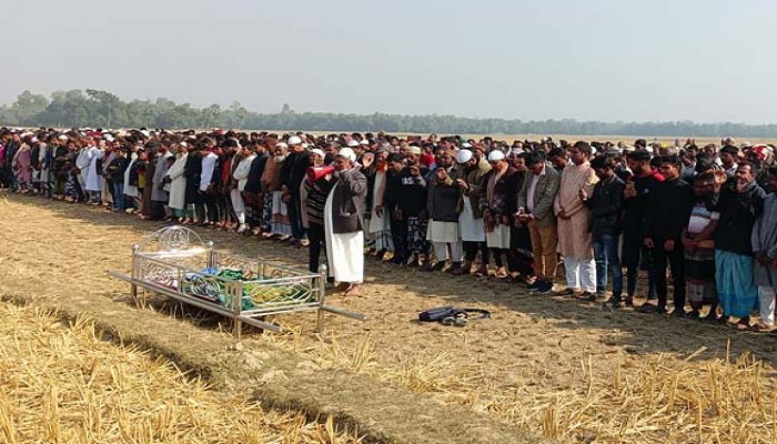 শিশু সাজিদের দাফন সম্পন্ন, শোকে স্তব্ধ পুরো গ্রাম