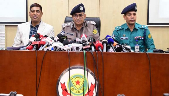 ফয়সালকে পালাতে সহায়তাকারী দুই ভারতীয় গ্রেপ্তার