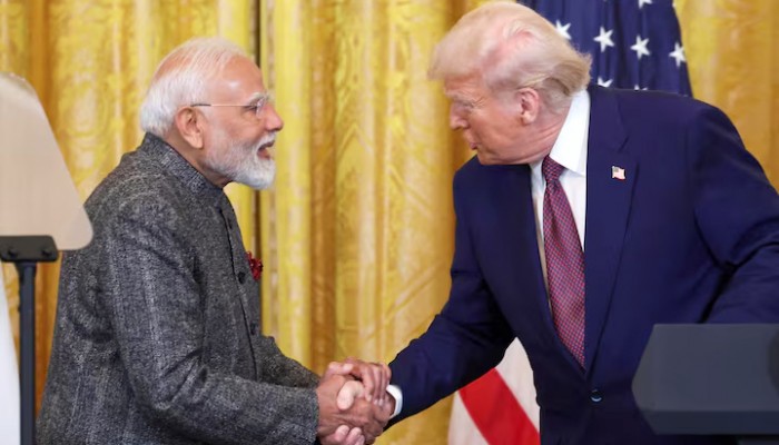 ​অবশেষে সমঝোতা, ভারতীয় পণ্যে মাত্র ১৮ শতাংশ শুল্কের ঘোষণা দিলেন ট্রাম্প
